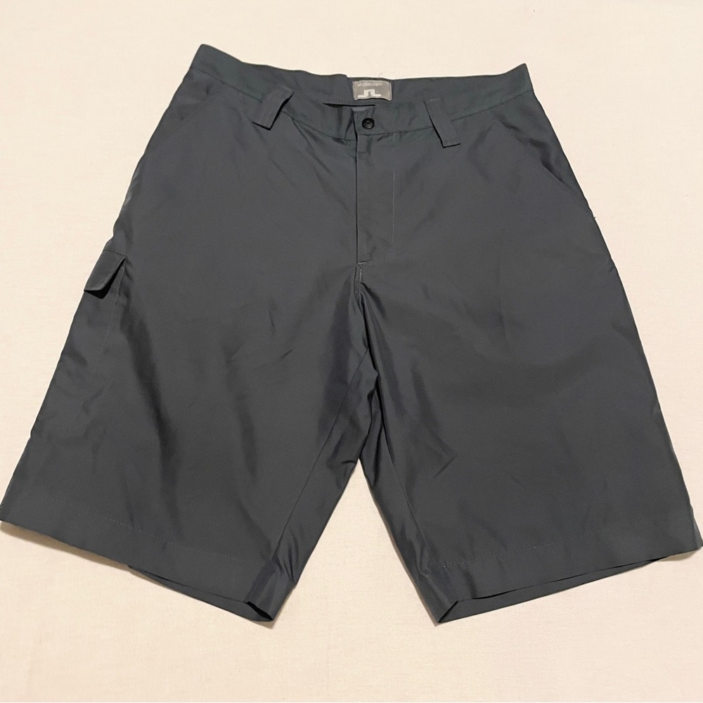 J.Lindeberg Technical Golf Cargo Shorts Men’s Missing Size Tag